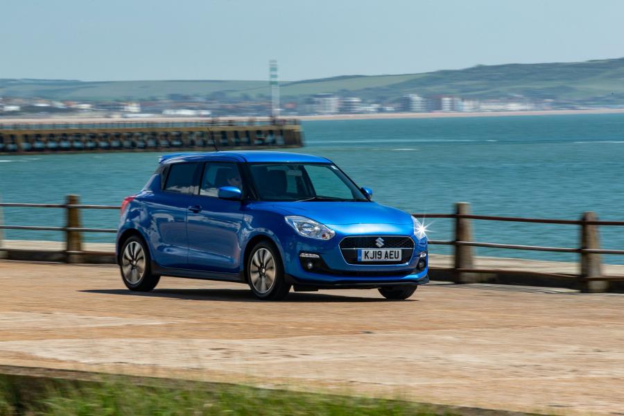  Suzuki Swift Attitude 2019 года  (UK) (фото 22 из 23)